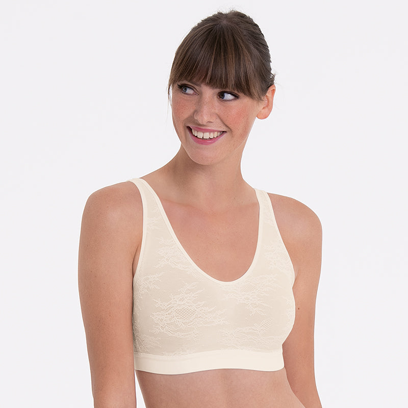 gid://shopify/Product/10742733603143_1