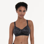 gid://shopify/Product/10741393654087_1