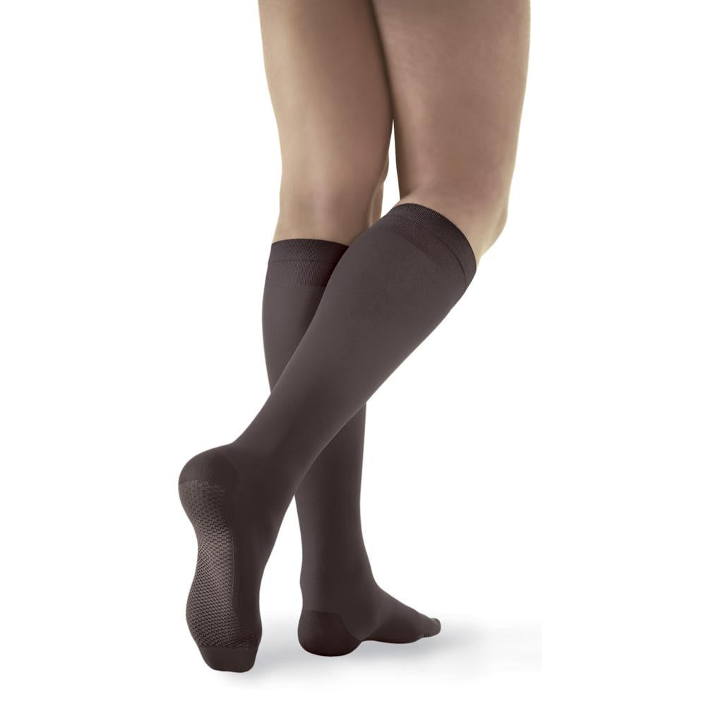 gid://shopify/Product/10738057249095_1