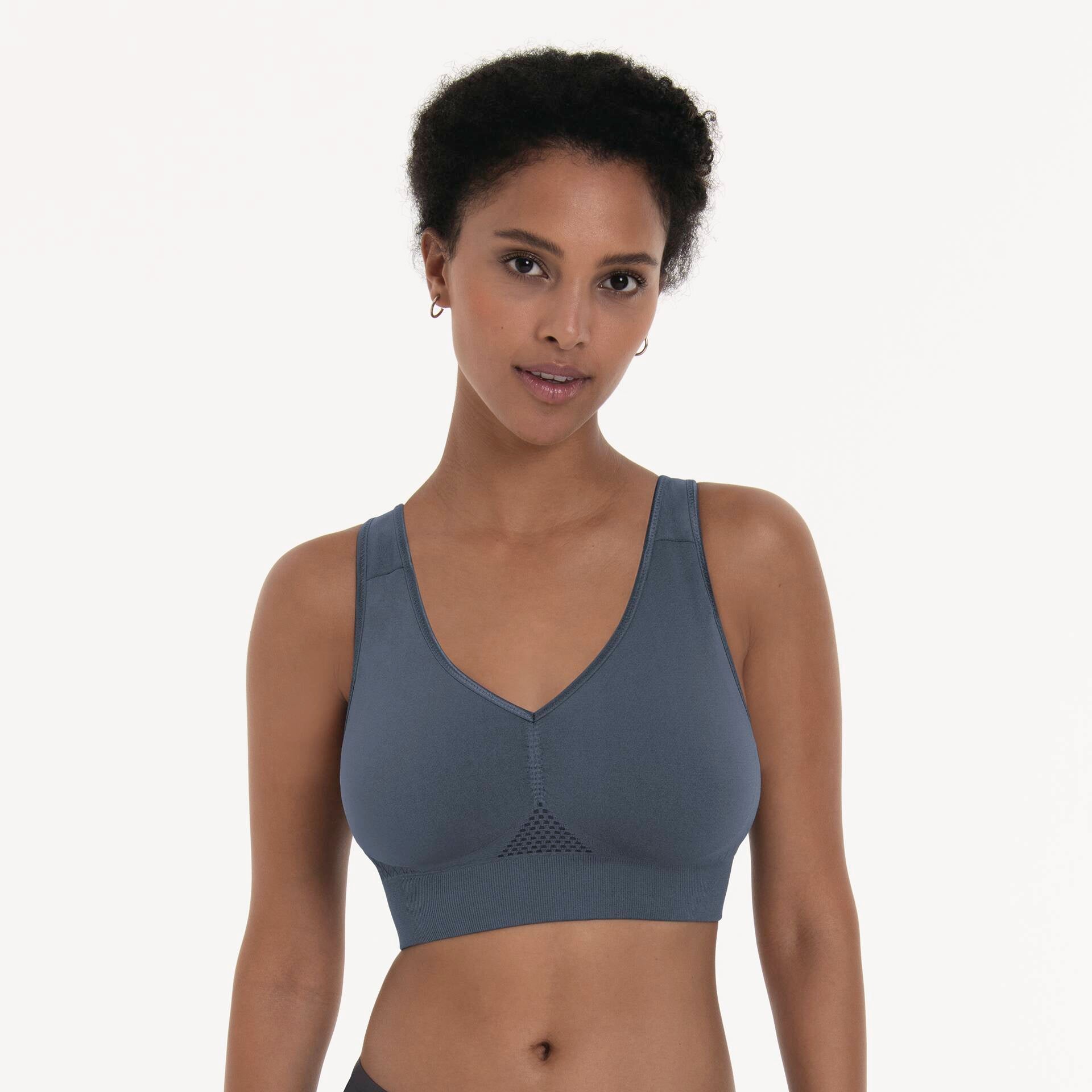 gid://shopify/Product/10741379072327_1