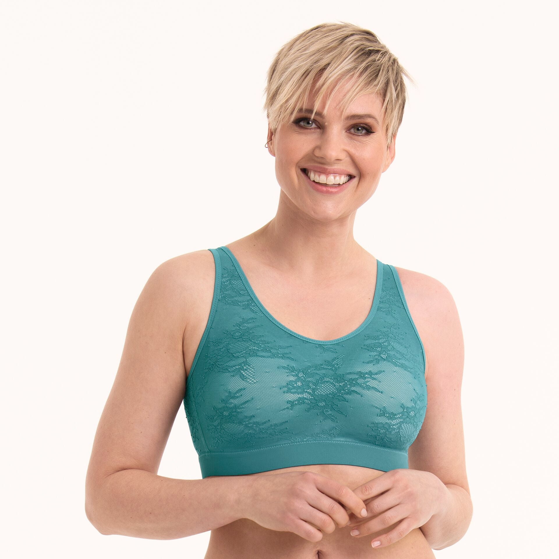 gid://shopify/Product/10848718618951_1