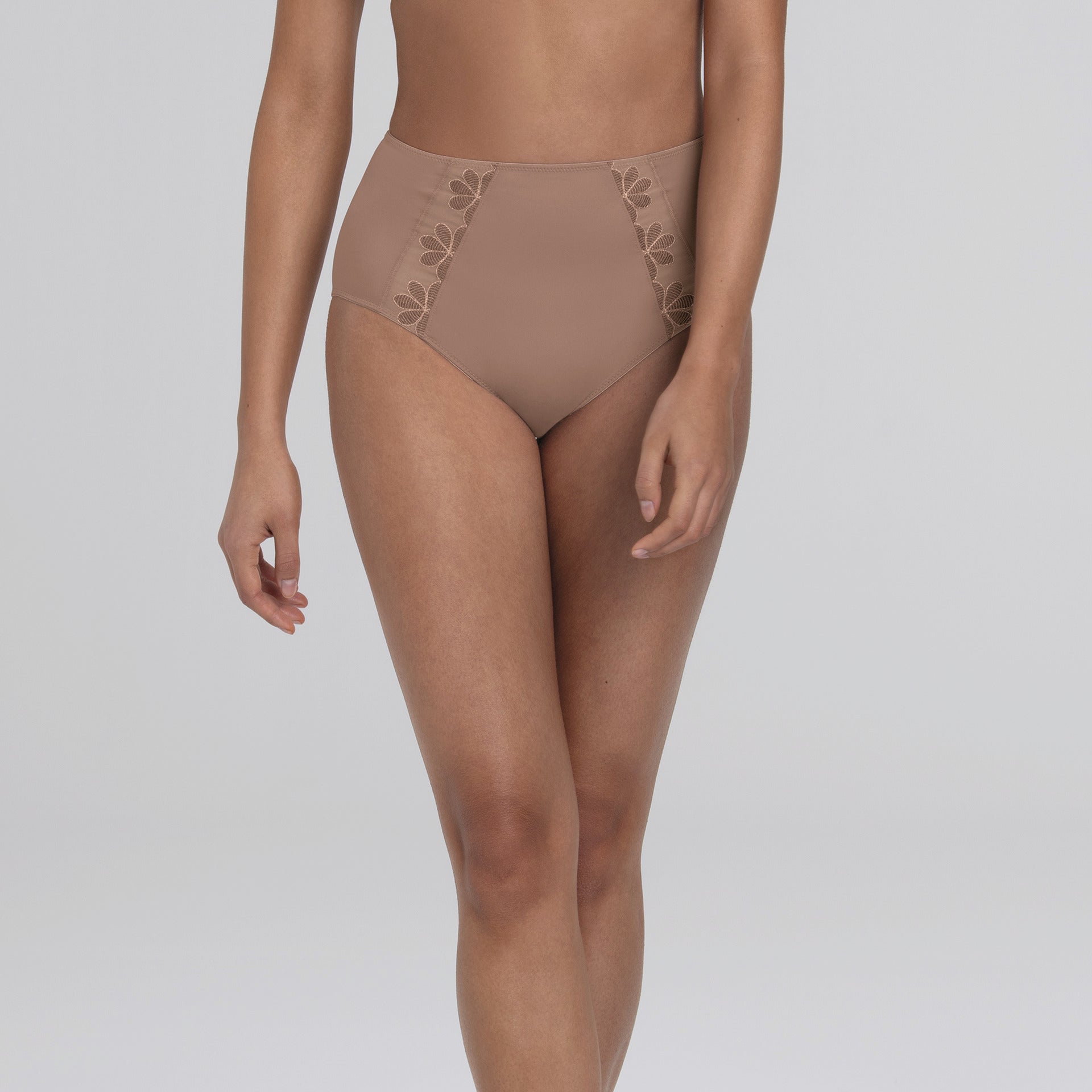 gid://shopify/Product/10757306745159_1