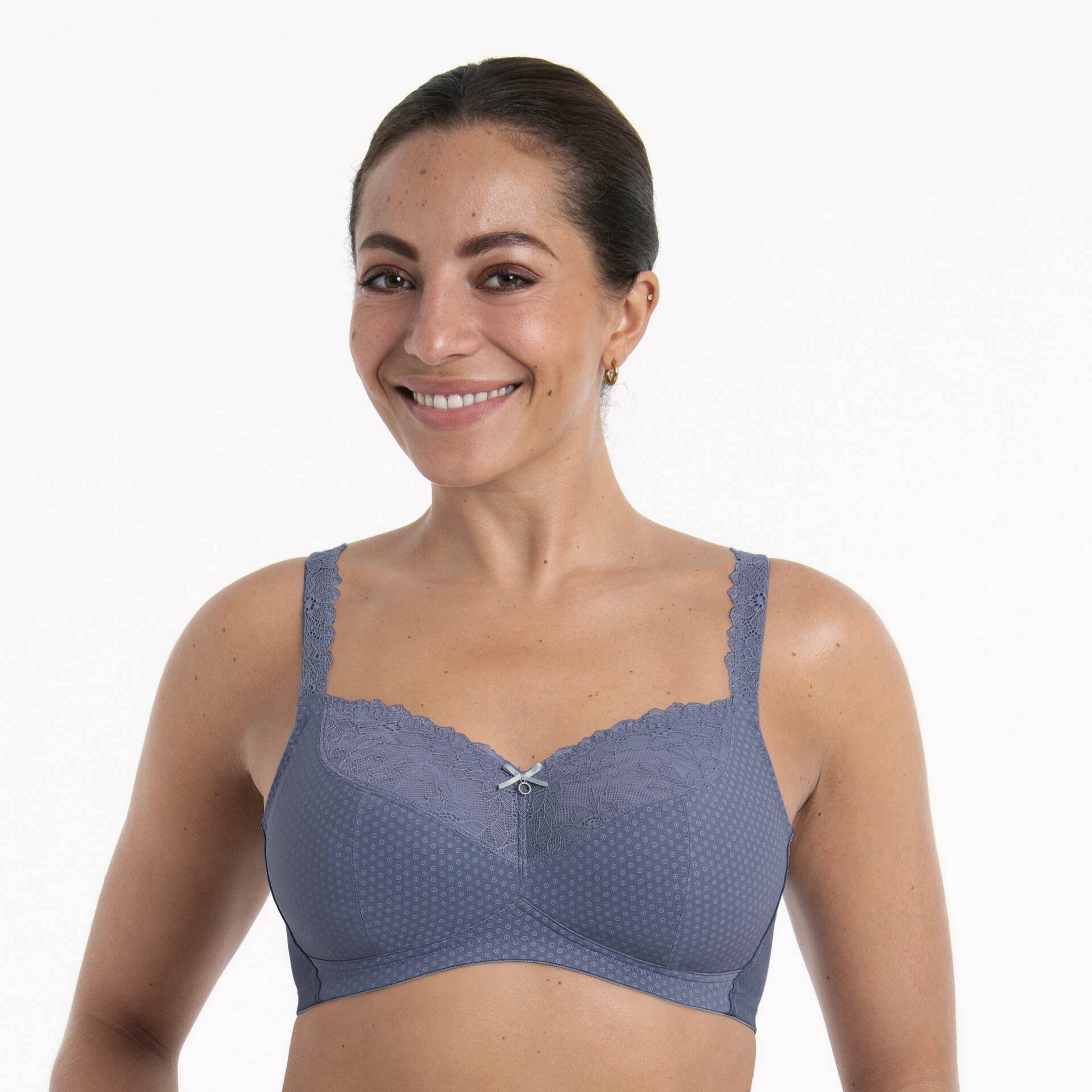 gid://shopify/Product/10795925569863_1